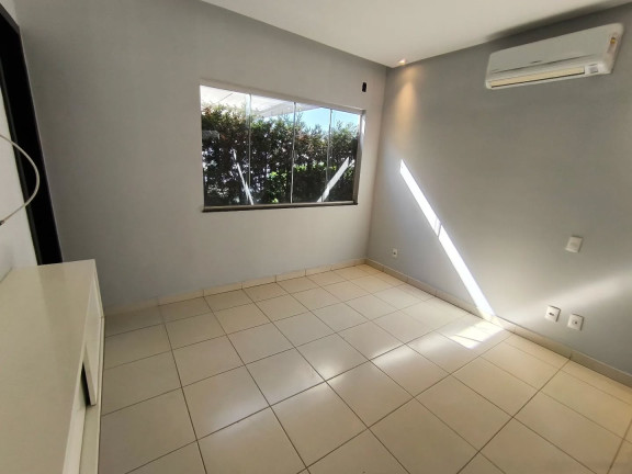 Imagem Casa de Condomínio com 3 Quartos à Venda, 120 m² em Jardim Novo Mundo - Goiania
