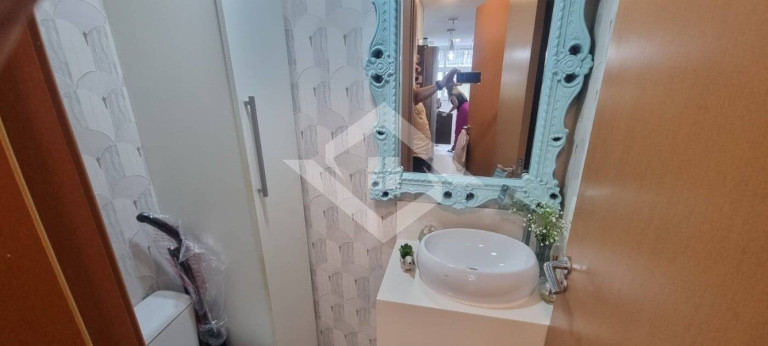 Imagem Apartamento com 2 Quartos à Venda, 70 m² em Icaraí - Niterói