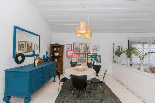 Imagem Casa com 4 Quartos à Venda, 250 m² em Marina - Armação Dos Búzios Imagem Casa com 4 Quartos à Venda, 250 m² em Marina - Armação Dos Búzios