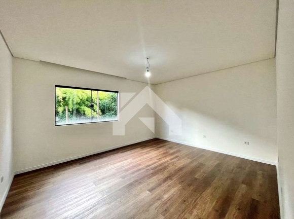 Imagem Casa de Condomínio com 4 Quartos à Venda, 400 m² em Golf Gardens - Carapicuíba Imagem Casa de Condomínio com 4 Quartos à Venda, 400 m² em Golf Gardens - Carapicuíba