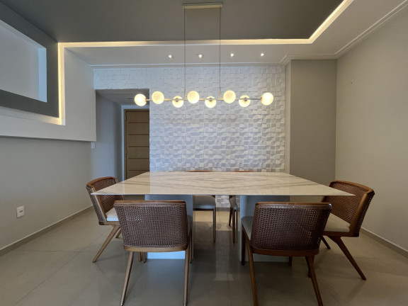 Imagem Apartamento com 3 Quartos à Venda, 158 m² em Embaré - Santos