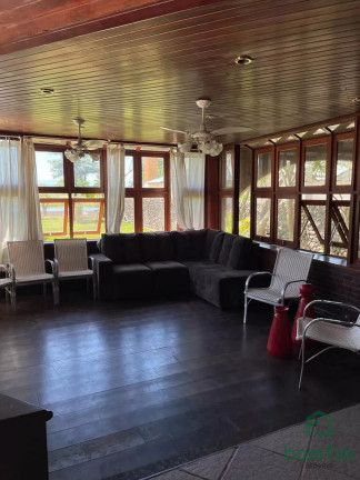 Imagem Casa com 4 Quartos à Venda, 235 m² em Centro - Torres Imagem Casa com 4 Quartos à Venda, 235 m² em Centro - Torres