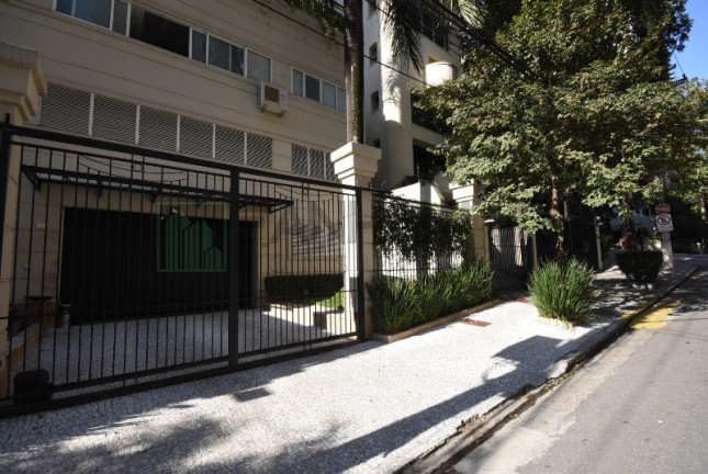 Imagem Imóvel com 4 Quartos à Venda, 367 m² em Cerqueira César - São Paulo Imagem Imóvel com 4 Quartos à Venda, 367 m² em Cerqueira César - São Paulo