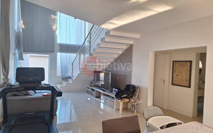Imagem Casa com 4 Quartos à Venda, 360 m² em Jardim Excelsior - Cabo Frio Imagem Casa com 4 Quartos à Venda, 360 m² em Jardim Excelsior - Cabo Frio