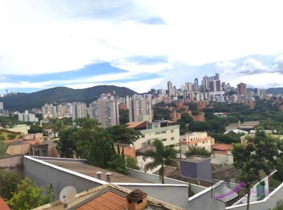 Imagem Casa com 5 Quartos à Venda, 625 m² em Estoril - Belo Horizonte