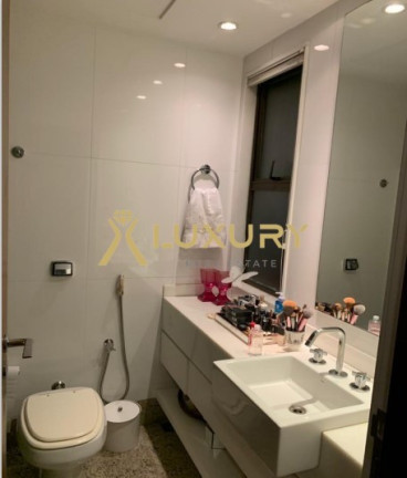 Imagem Imóvel com 4 Quartos à Venda, 201 m² em Lourdes - Belo Horizonte