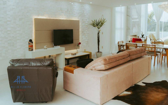 Imagem Casa com 5 Quartos à Venda, 411 m² em Ratones - Florianópolis