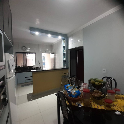 Imagem Sobrado com 4 Quartos à Venda, 260 m² em Parque Real De Goiânia - Aparecida De Goiânia