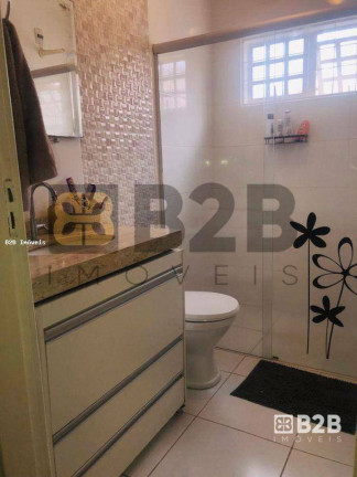 Imagem Casa com 4 Quartos à Venda, 280 m² em Jardim Vânia Maria - Bauru Imagem Casa com 4 Quartos à Venda, 280 m² em Jardim Vânia Maria - Bauru
