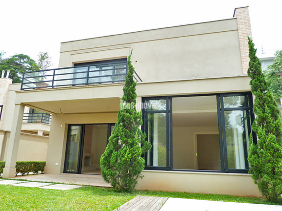 Casa com 4 Quartos para Alugar, 450 m² em Morumbi - São Paulo