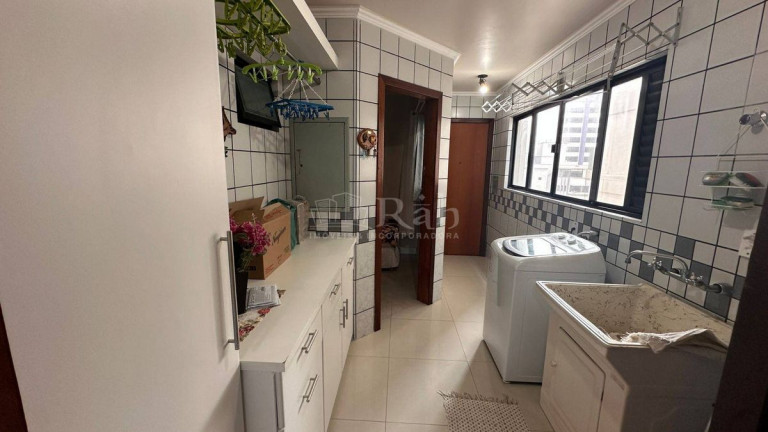 Imagem Apartamento com 4 Quartos à Venda, 384 m² em Centro - Balneário Camboriú Imagem Apartamento com 4 Quartos à Venda, 384 m² em Centro - Balneário Camboriú