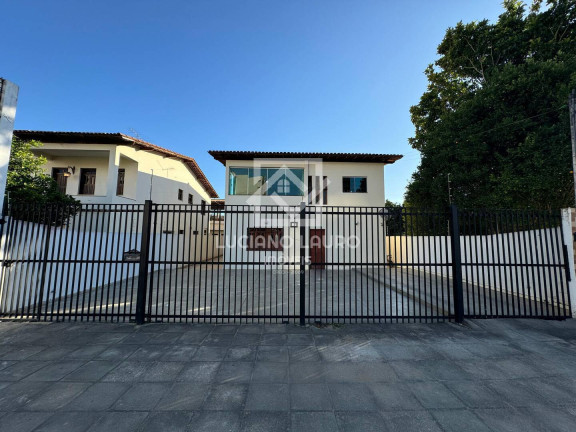 Casa com 5 Quartos à Venda, 381 m² em Candeias - Vitória Da Conquista