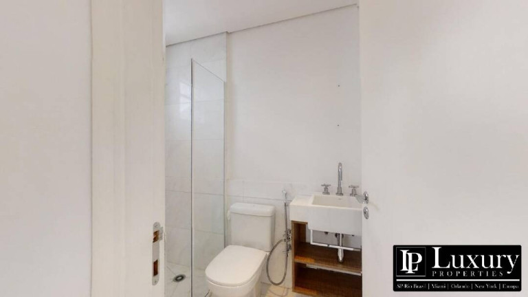 Imagem Apartamento com 2 Quartos à Venda, 151 m² em Vila Nova Conceição - São Paulo Imagem Apartamento com 2 Quartos à Venda, 151 m² em Vila Nova Conceição - São Paulo