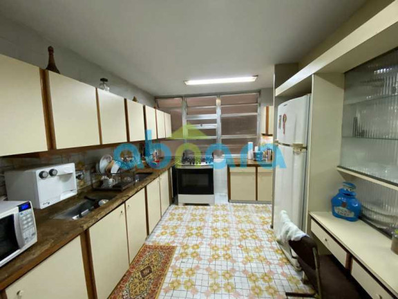 Imagem Apartamento com 4 Quartos à Venda, 235 m² em Copacabana - Rio De Janeiro Imagem Apartamento com 4 Quartos à Venda, 235 m² em Copacabana - Rio De Janeiro