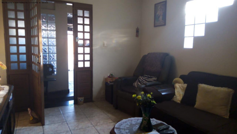 Imagem Casa com 2 Quartos à Venda, 80 m² em Estiva - Taubaté