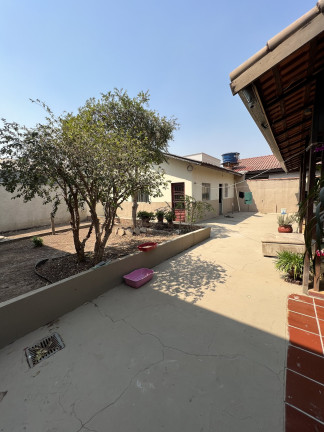 Imagem Casa com 3 Quartos à Venda, 286 m² em Jardim Botânico - Sinop