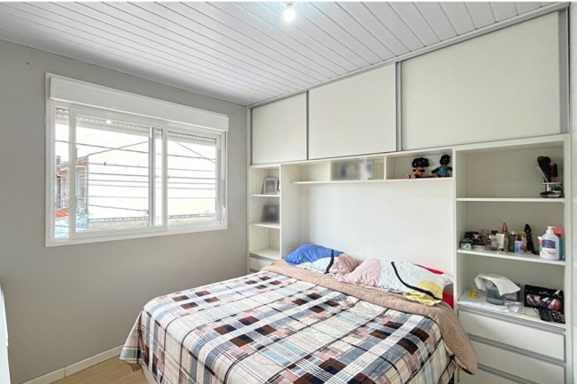 Imagem Casa com 3 Quartos à Venda, 144 m² em Hípica - Porto Alegre Imagem Casa com 3 Quartos à Venda, 144 m² em Hípica - Porto Alegre