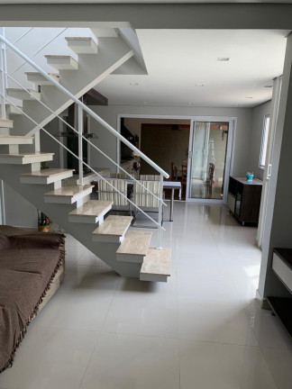 Imagem Casa com 3 Quartos à Venda, 160 m²
