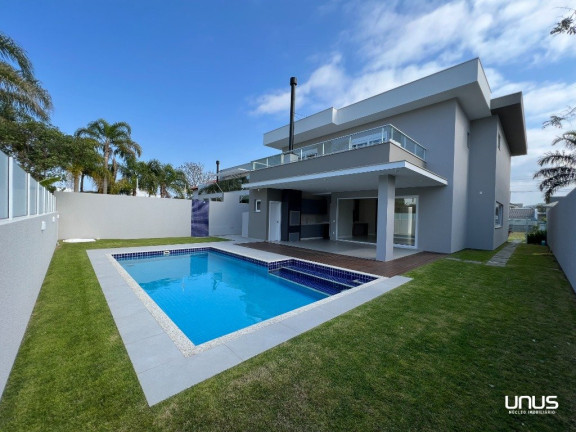 Casa com 5 Quartos à Venda, 450 m² em Jurerê Internacional - Florianópolis