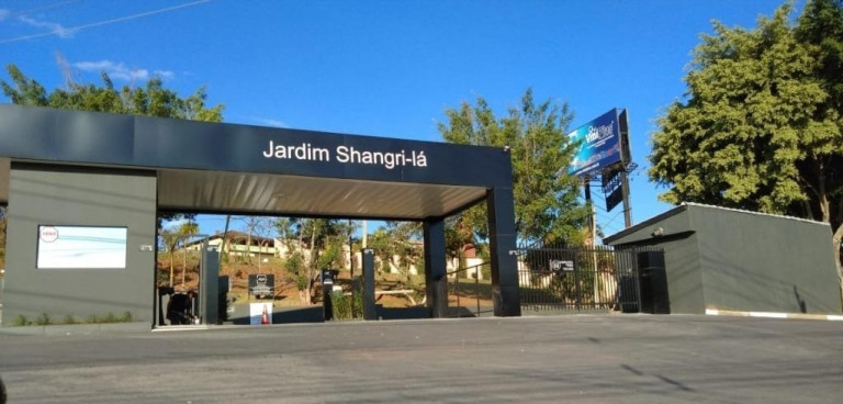 Imagem Imóvel com 3 Quartos à Venda, 218 m² em Jardim Shangri-lá - Atibaia