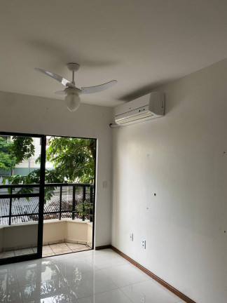 Imagem Apartamento com 2 Quartos à Venda, 71 m² em Balneário Camboriú Imagem Apartamento com 2 Quartos à Venda, 71 m² em Balneário Camboriú