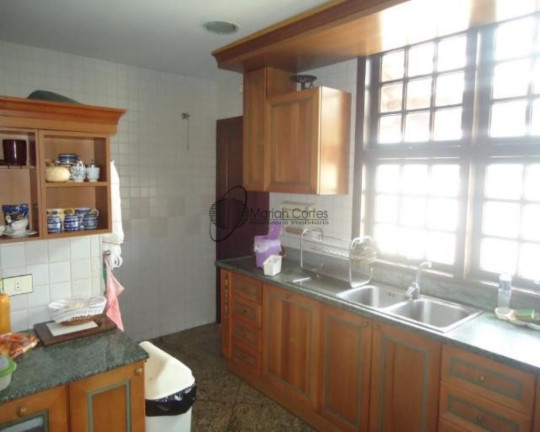 Imagem Casa com 5 Quartos à Venda, 600 m² em Charitas - Niterói