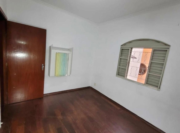Imagem Sobrado com 3 Quartos à Venda, 250 m² em Jardim Santa Mena - Guarulhos