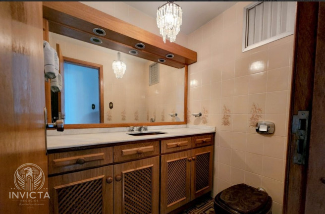 Imagem Apartamento com 3 Quartos à Venda, 216 m² em Centro - Balneário Camboriú Imagem Apartamento com 3 Quartos à Venda, 216 m² em Centro - Balneário Camboriú