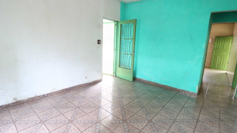 Imagem Casa com 4 Quartos à Venda, 197 m² em Parque Peruche - São Paulo