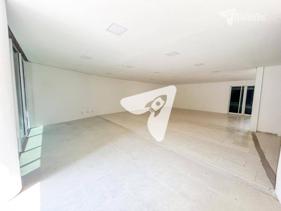 Imagem Casa com 5 Quartos à Venda, 747 m² em Engenheiro Luciano Cavalcante - Fortaleza