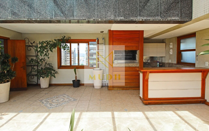 Imagem Cobertura com 4 Quartos à Venda, 430 m² em Rio Branco - Porto Alegre Imagem Cobertura com 4 Quartos à Venda, 430 m² em Rio Branco - Porto Alegre