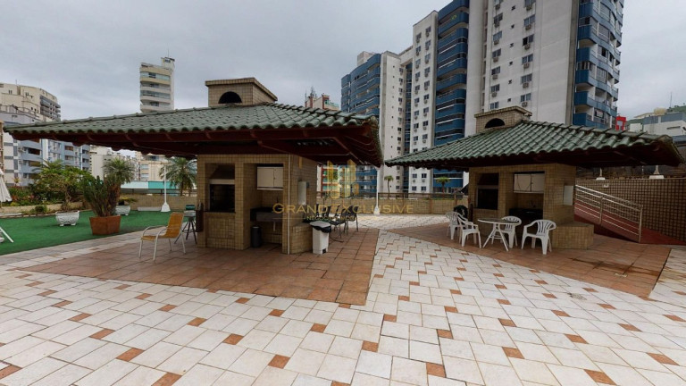 Imagem Apartamento com 3 Quartos à Venda, 126 m² em Centro - Balneário Camboriú Imagem Apartamento com 3 Quartos à Venda, 126 m² em Centro - Balneário Camboriú