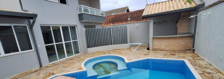 Imagem Casa com 3 Quartos à Venda, 165 m² em Peruíbe