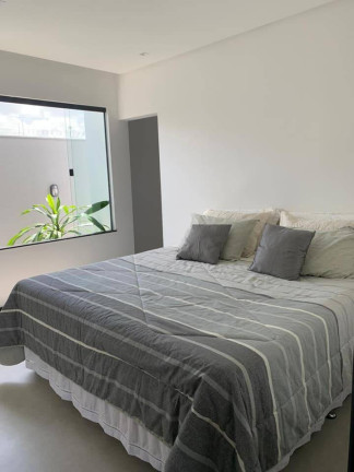 Imagem Casa com 3 Quartos à Venda, em Feira De Santana Imagem Casa com 3 Quartos à Venda, em Feira De Santana