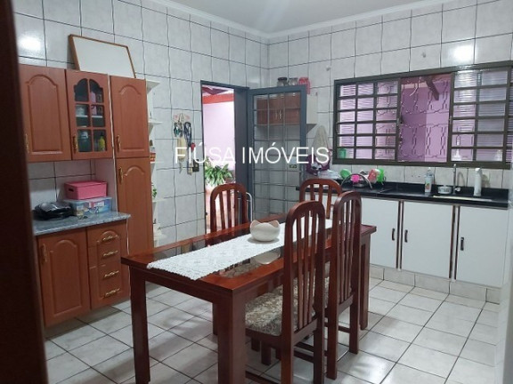 Imagem Sobrado com 3 Quartos à Venda,  em Planalto Verde - Ribeirão Preto