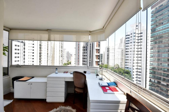 Imagem Apartamento com 4 Quartos à Venda, 311 m² em Campo Belo - São Paulo Imagem Apartamento com 4 Quartos à Venda, 311 m² em Campo Belo - São Paulo