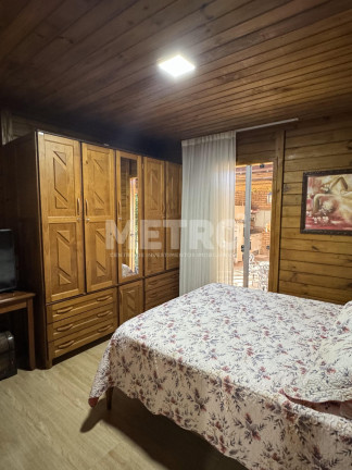 Imagem Casa com 3 Quartos à Venda, 220 m² em Estrada Da Tapera - Petrolina
