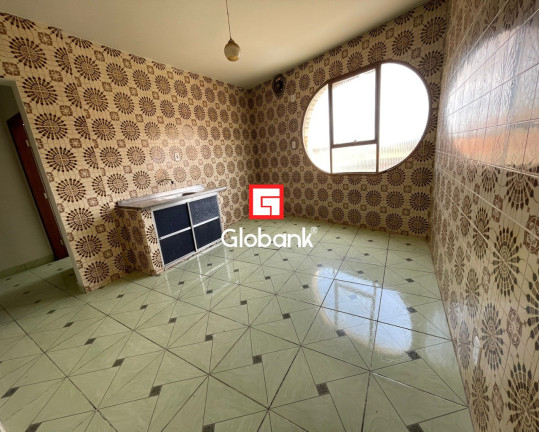 Apartamento com 2 Quartos para Alugar, 1 m² em Centro - Montes Claros