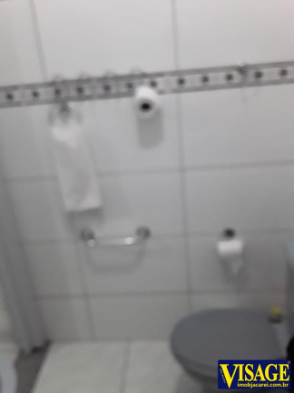 Imagem Casa com 2 Quartos à Venda, 150 m² em Pq. Santo Antonio - Jacareí Imagem Casa com 2 Quartos à Venda, 150 m² em Pq. Santo Antonio - Jacareí