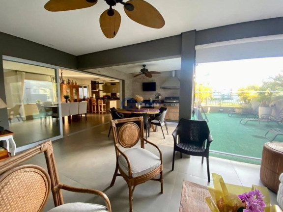 Casa de Condomínio com 3 Quartos à Venda, 320 m² em Tamboré - Santana De Parnaíba