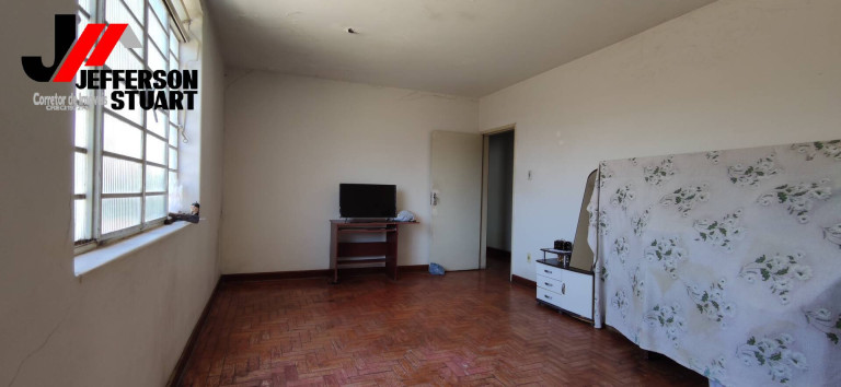 Imagem Casa com 3 Quartos à Venda, 190 m² em Centro - Guaratinguetá Imagem Casa com 3 Quartos à Venda, 190 m² em Centro - Guaratinguetá