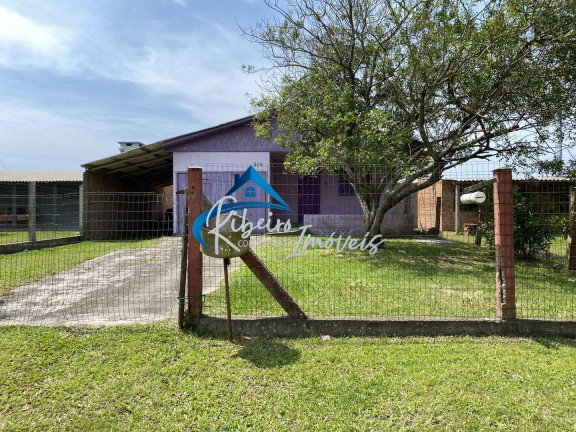 Casa com 2 Quartos para Temporada, 300 m² em Mariluz - Imbé
