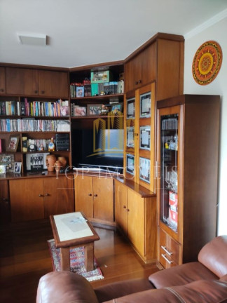 Imagem Apartamento com 3 Quartos à Venda, 136 m² em Vila Adyana - São José Dos Campos