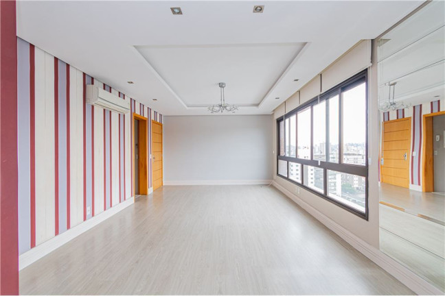 Imagem Apartamento com 2 Quartos à Venda, 86 m² em Menino Deus - Porto Alegre