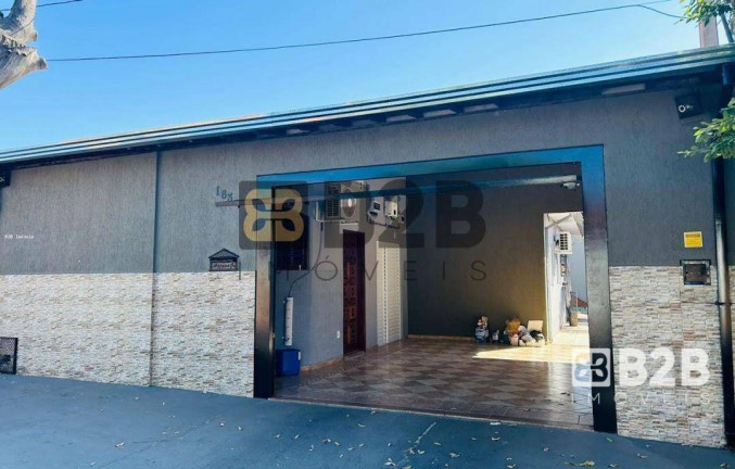 Casa com 3 Quartos à Venda, 142 m² em Conjunto Habitacional Pastor Arlindo Lopes Viana - Bauru