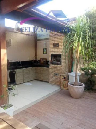 Imagem Casa de Condomínio com 3 Quartos à Venda,  em Morada De Laranjeiras - Serra