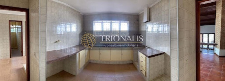 Imagem Casa com 3 Quartos à Venda, 300 m² em Jardim Itaperi - Atibaia