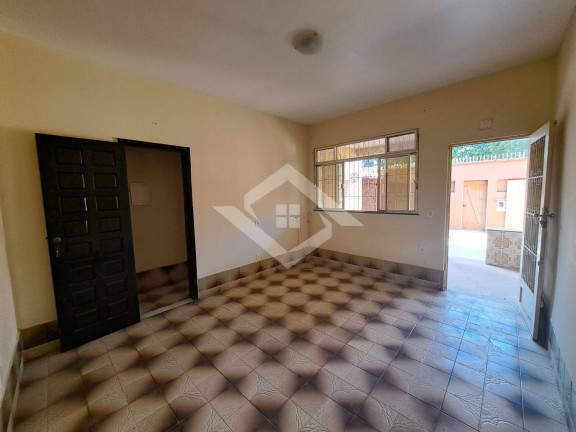 Imagem Casa com 4 Quartos à Venda, 215 m² em Curicica - Rio De Janeiro Imagem Casa com 4 Quartos à Venda, 215 m² em Curicica - Rio De Janeiro