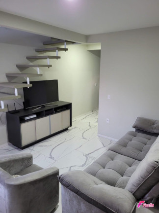 Imagem Casa com 2 Quartos à Venda, 88 m² em São João Do Rio Vermelho - Florianópolis Imagem Casa com 2 Quartos à Venda, 88 m² em São João Do Rio Vermelho - Florianópolis