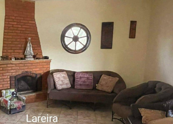 Imagem Chácara com 4 Quartos à Venda, 6.000 m² em Bicame - Laranjal Paulista Imagem Chácara com 4 Quartos à Venda, 6.000 m² em Bicame - Laranjal Paulista
